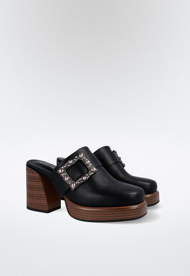 Zueco de mujer negro Noa Harmon 9676-06