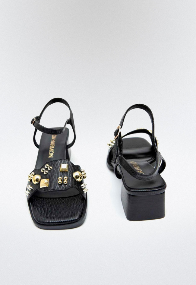 Sandalia tachas de mujer negro Noa Harmon 9702-06