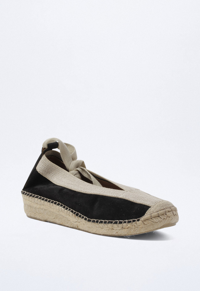 Alpargata plana negra estilo bailarina de piel con cintas y suela de esparto | Diseño GLO m125600