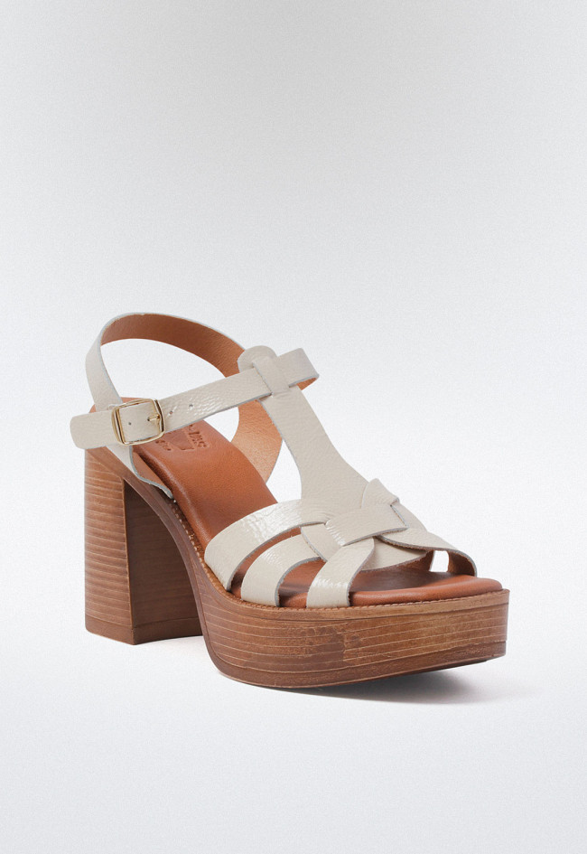 Sandalia de mujer beige VAS gotica up 06