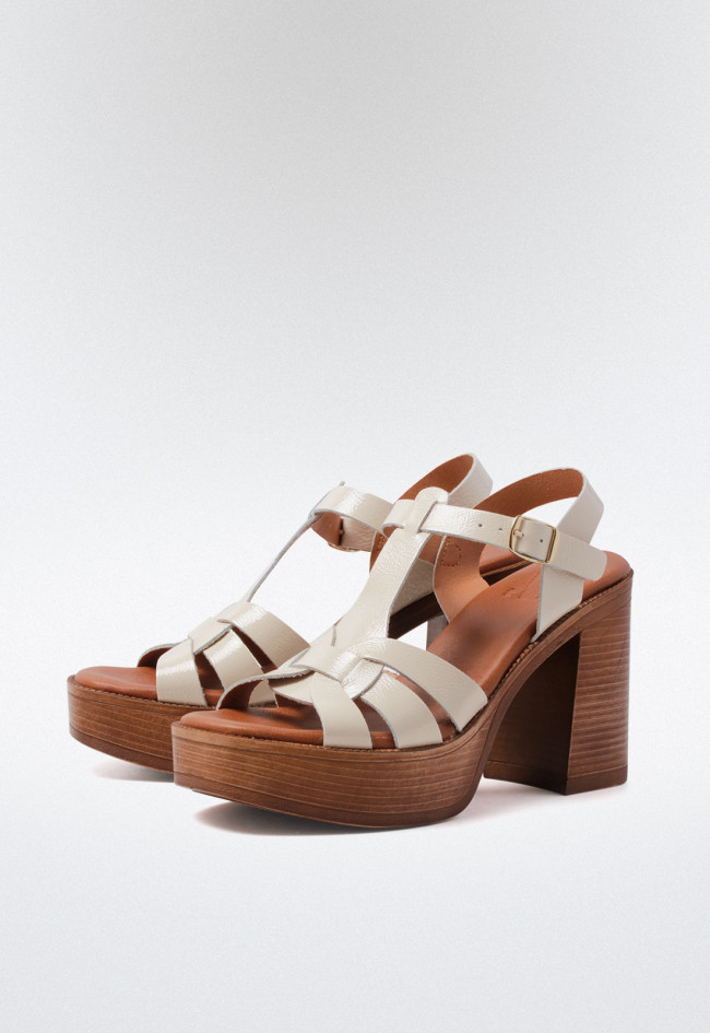 Sandalia de mujer beige VAS gotica up 06