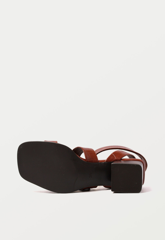 Sandalia de mujer cuero Noa Harmon 9700-50