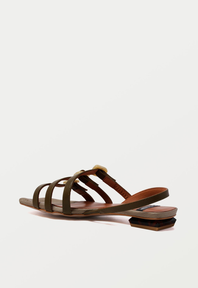 Sandalia de mujer kaki Alarcón 24038-979o