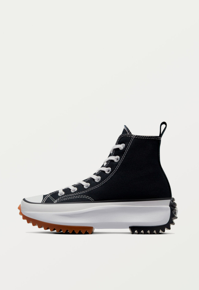 Deportivo de mujer negro Converse run star hike canvas platform -black/white/gum