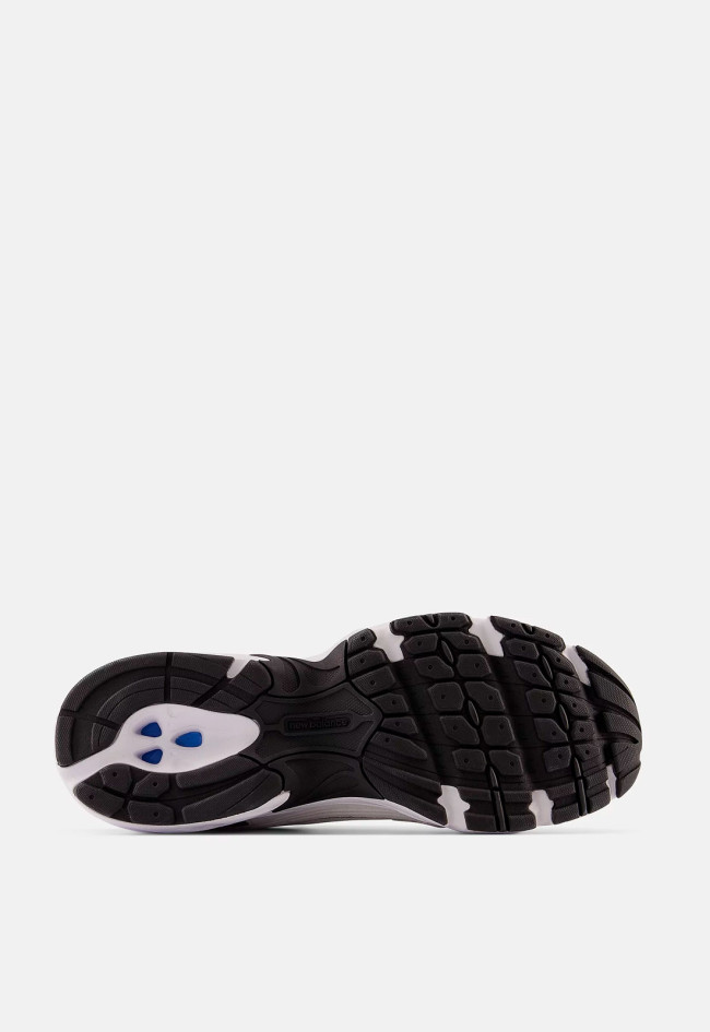 Deportivo de hombre gris New Balance mr530cb