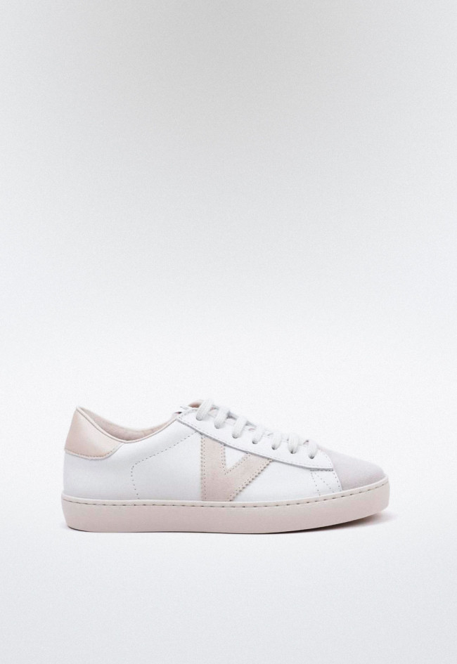 Zapatillas blancas unisex en piel sostenibles y hechas en España | VICTORIA BERLÍN PIEL & SERRAJE Dear World