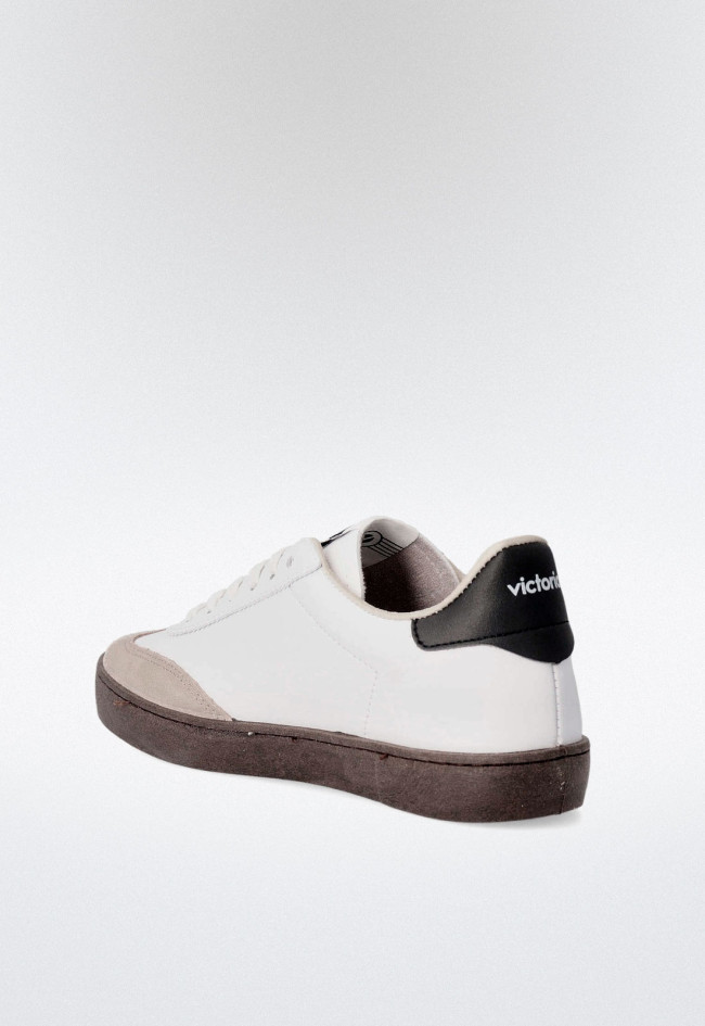 Sneakers en efecto piel con serraje y suela ecológica – diseño sostenible y fabricadas en España | VICTORIA Berlín ciclista