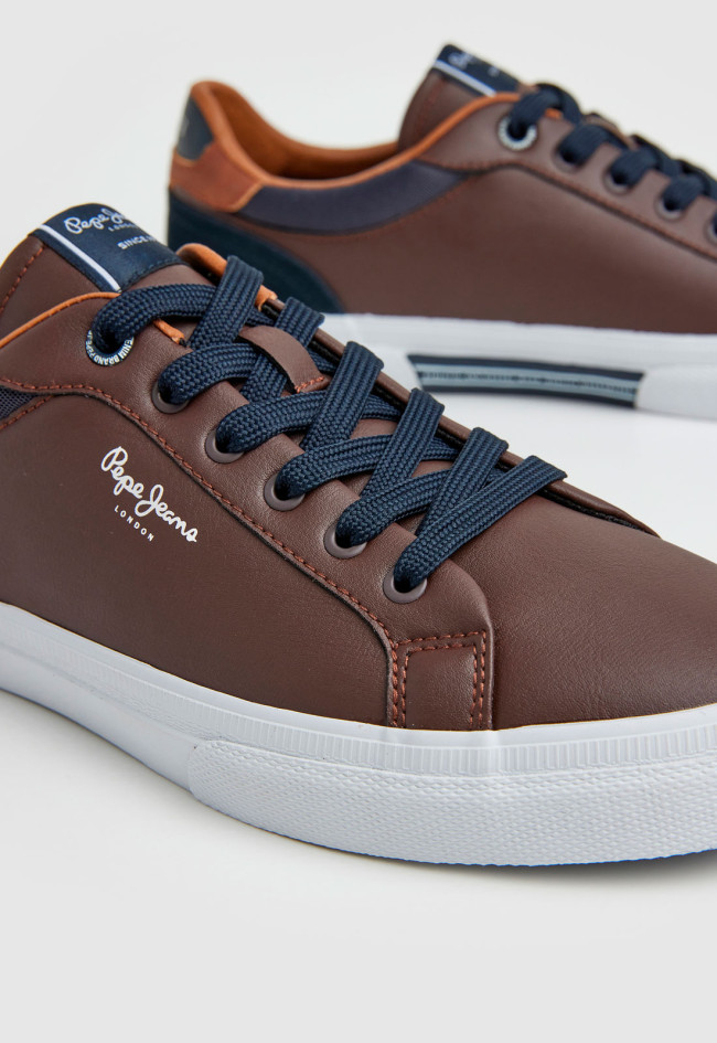 Deportivo de hombre marrón Pepe Jeans pms30839