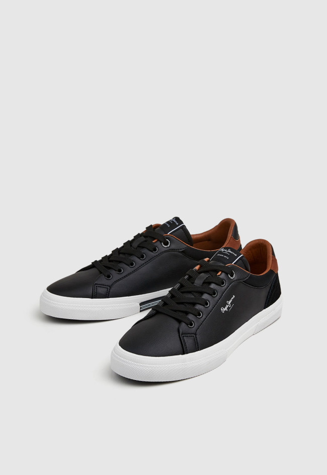 Deportivo de hombre negro Pepe Jeans pms30839