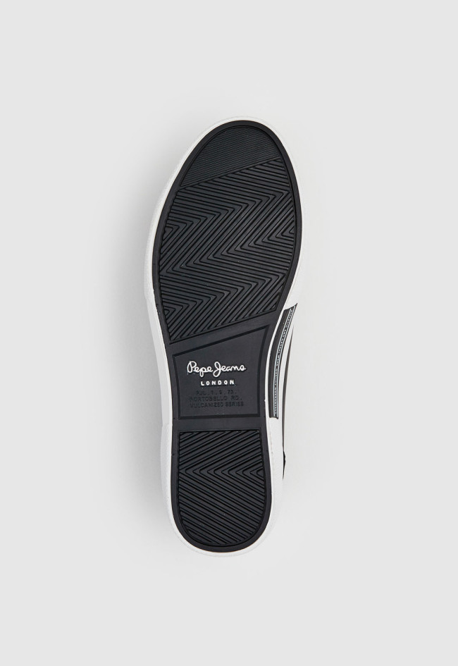 Deportivo de hombre negro Pepe Jeans pms30839