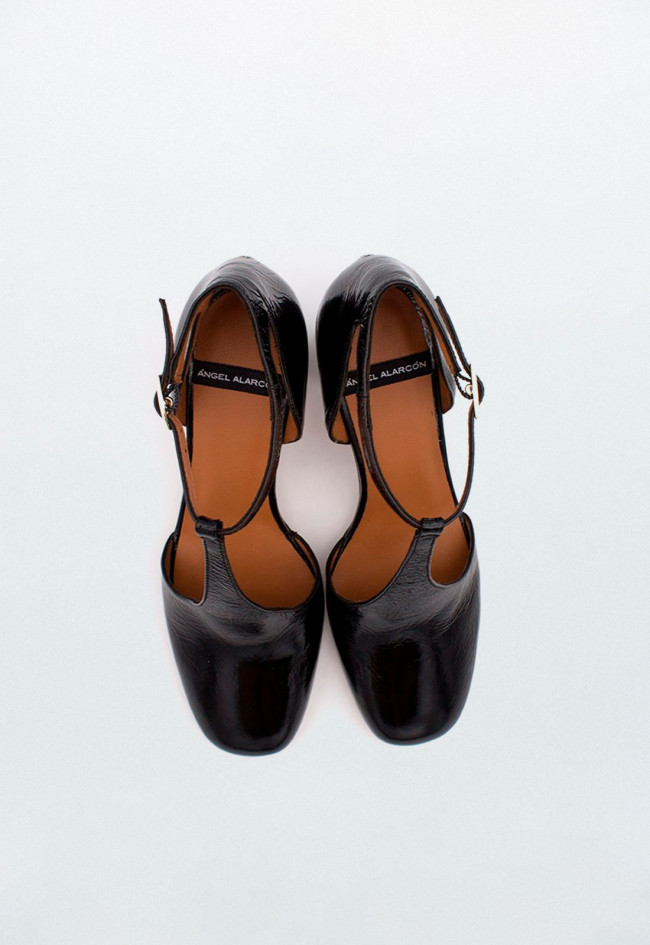 Zapato de mujer negro Alarcón 23594-303a