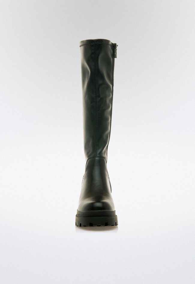 Bota suela gruesa de mujer negro Mustang 59652
