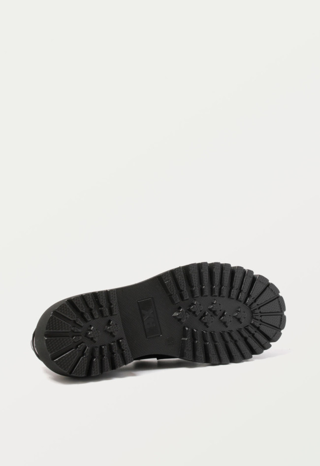 Zapato mocasín de mujer negro Xti 143297