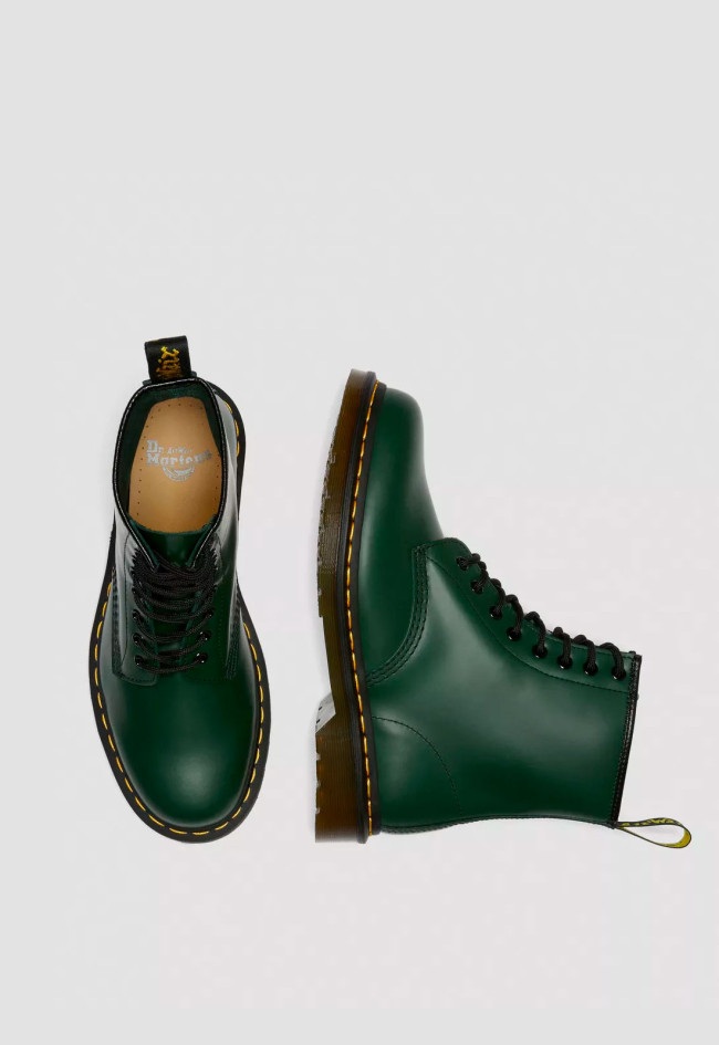 Botín de hombre verde Dr Martens 1460 smooth