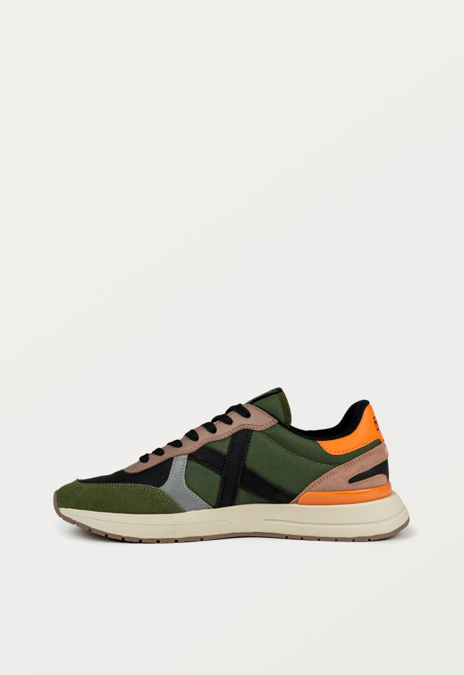 Deportivo de hombre verde Munich soon 60
