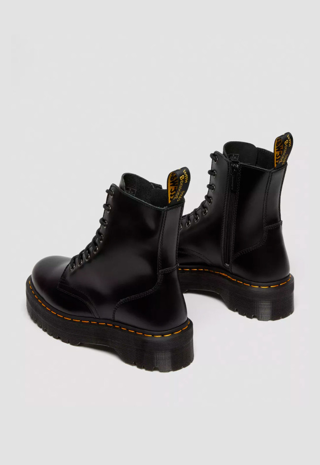 Botín militar de mujer negro Dr Martens jadon