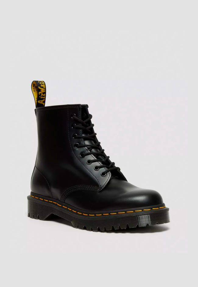 Botín militar de mujer negro Dr Martens 1460 bex