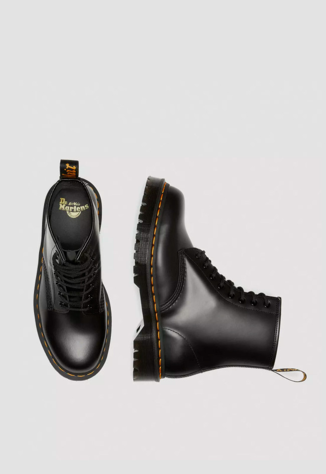 Botín militar de mujer negro Dr Martens 1460 bex