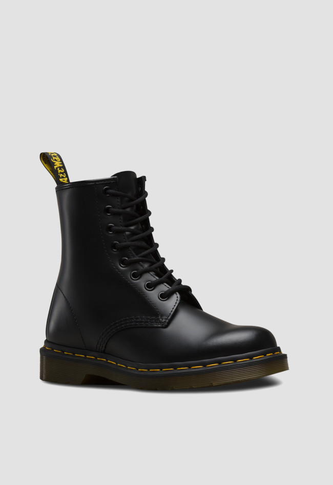 Botín militar de hombre negro Dr Martens 1460 smooth
