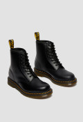 Botín militar de hombre negro Dr Martens 1460 smooth