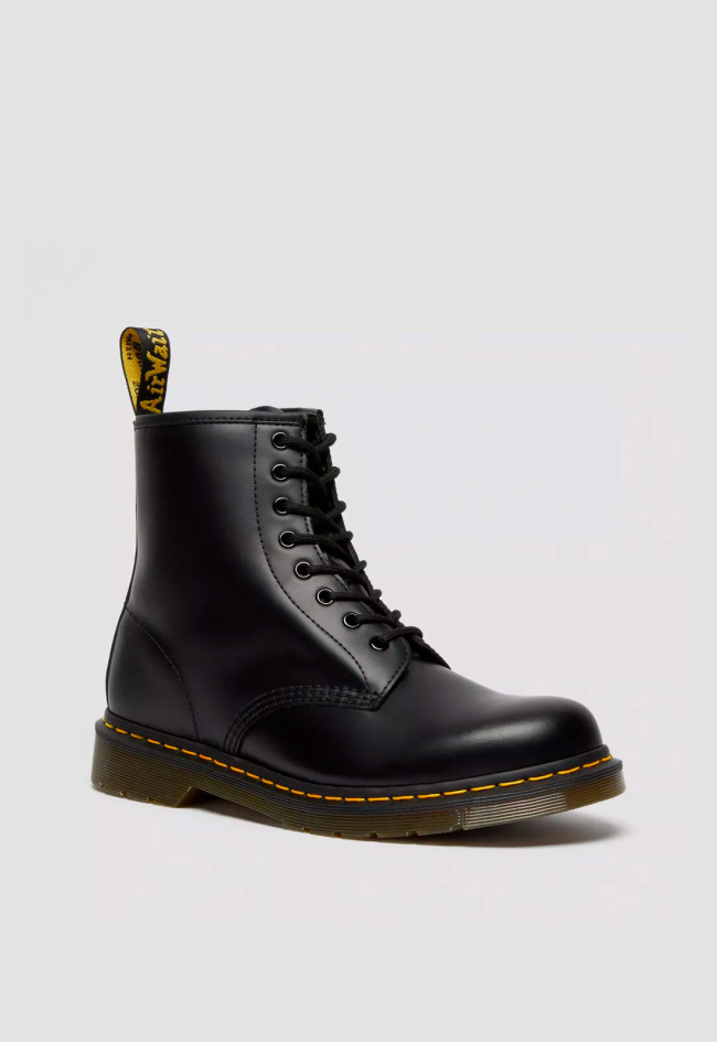 Botín militar de mujer negro Dr Martens 1460 smooth