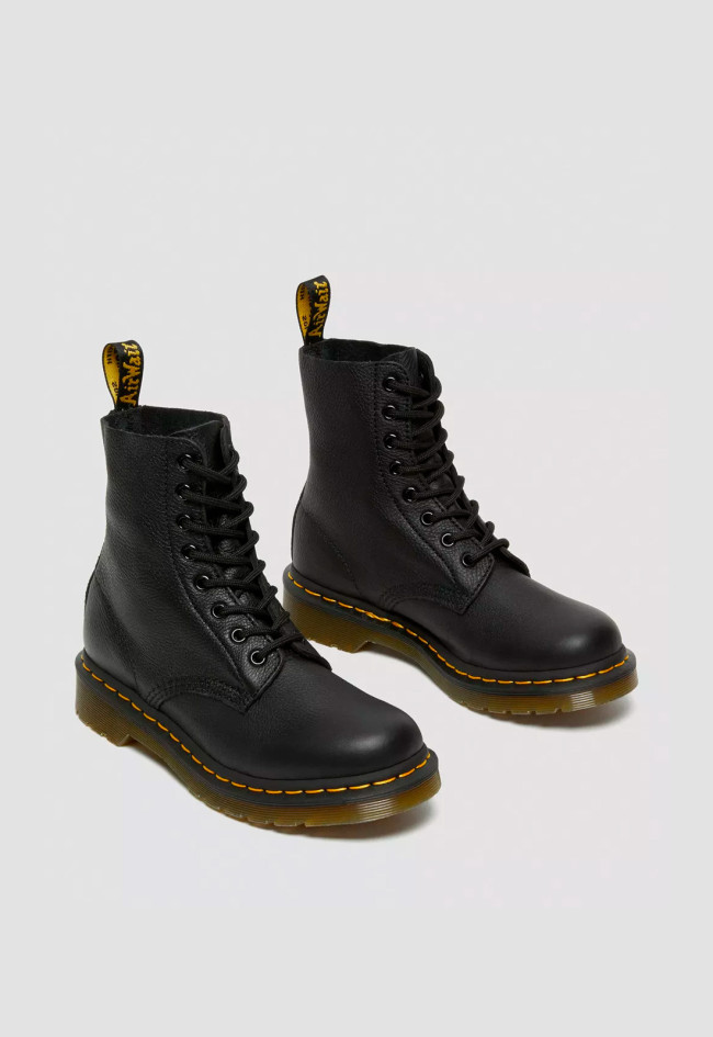 Botín militar de mujer negro Dr Martens 1460 pascal