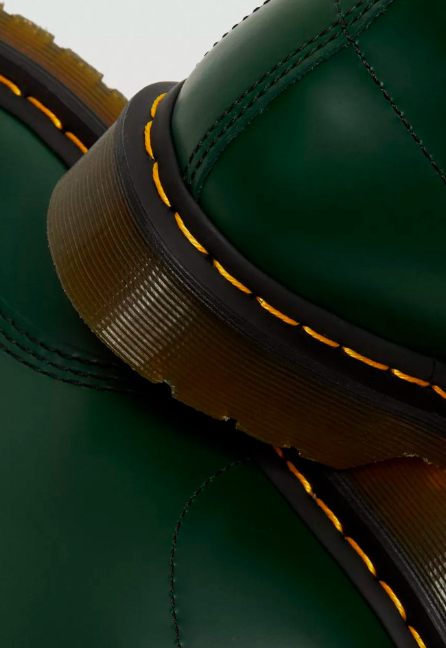 Botín militar de mujer verde Dr Martens 1460 smooth