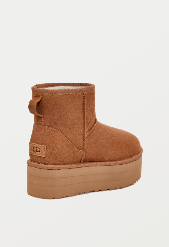 Botín australiano de mujer cuero UGG classic mini platform