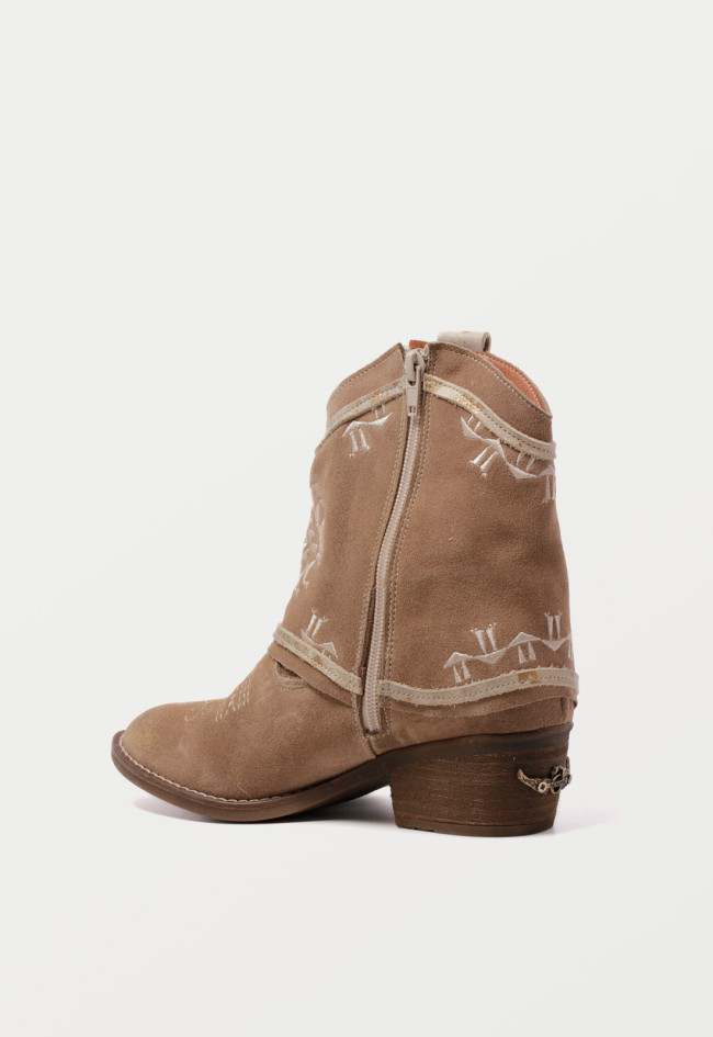 Botín cowboy de mujer camel Nemonic 2377