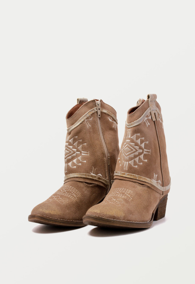 Botín cowboy de mujer camel Nemonic 2377
