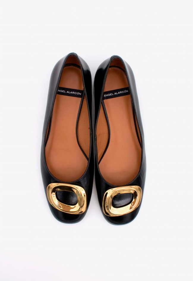 Zapato bailarina de mujer negro Ángel Alarcón 24514-610a