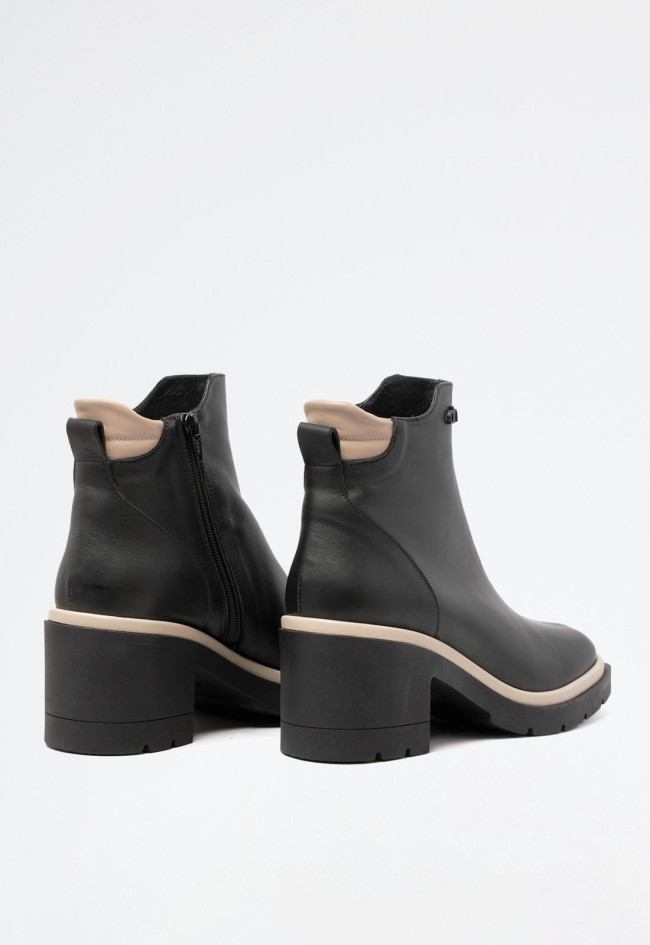 Botín piel tacón de mujer negro Doralatina 53032
