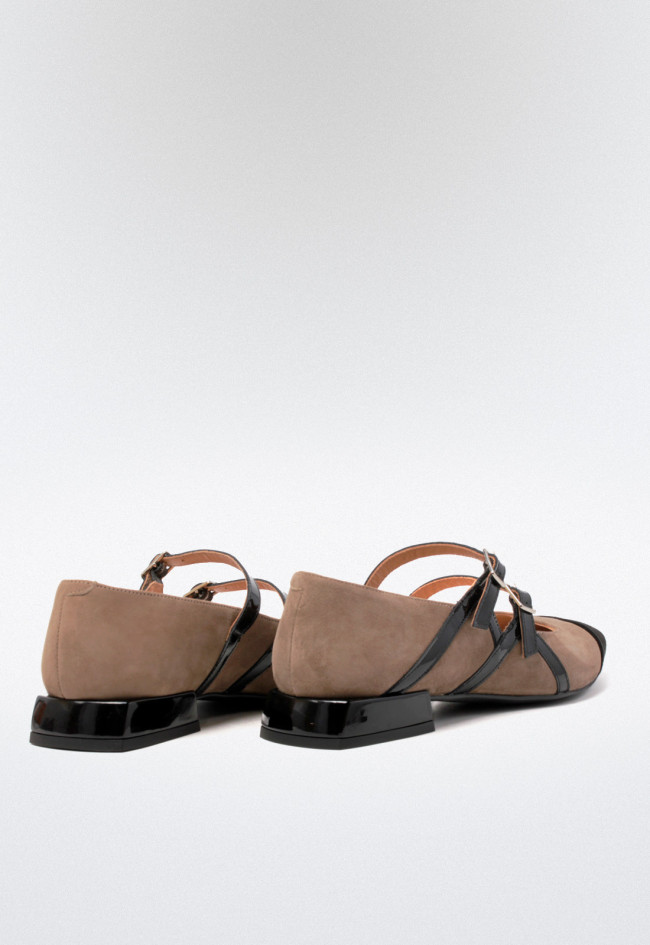 Zapato bailarina de mujer taupe Dansi 6728