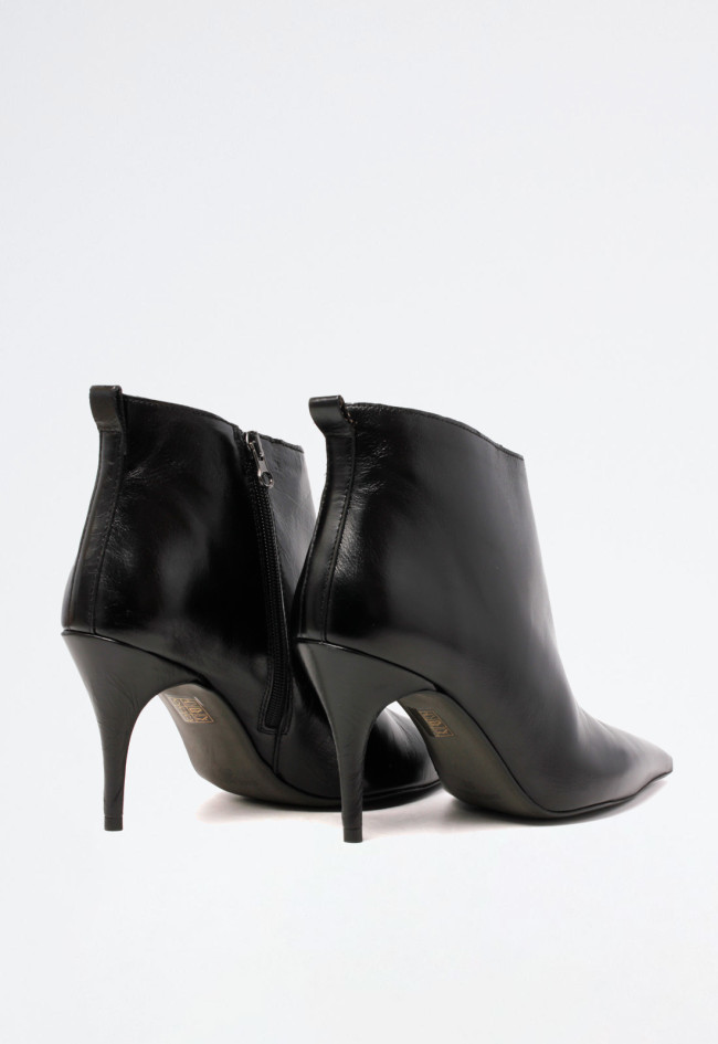 Botín piel tacón kitten de mujer negro VAS 9737