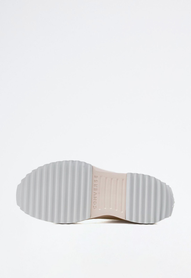 Deportivo de mujer blanco Converse run star hike platform