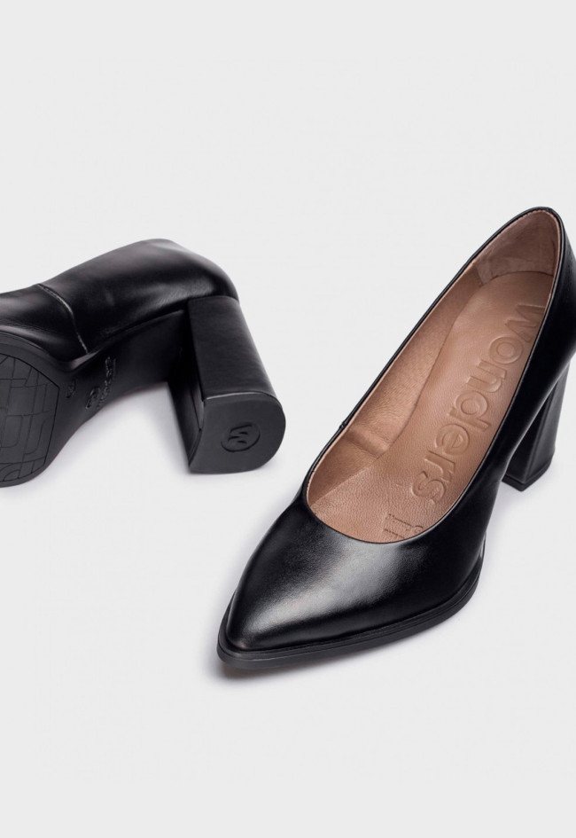 Zapato tacón de mujer negro Wonders m-5420