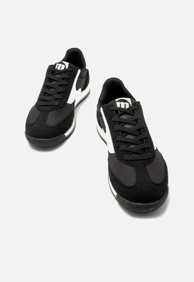 Deportivo de mujer negro Mustang 60858