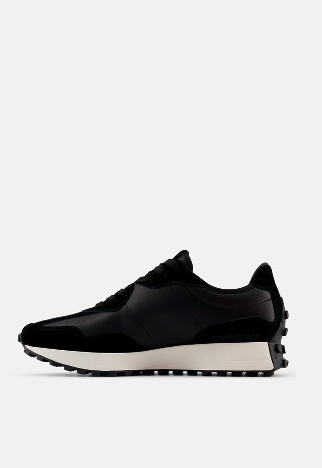 Deportivo de mujer negro New Balance u327li