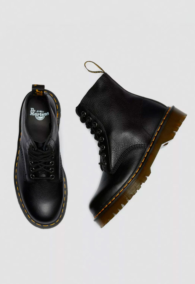 Botín militar de mujer negro Dr Martens 1460 bex pascal