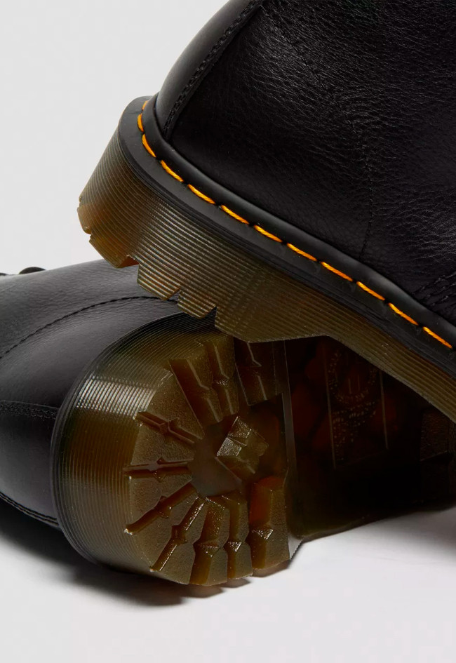 Botín militar de mujer negro Dr Martens 1460 bex pascal