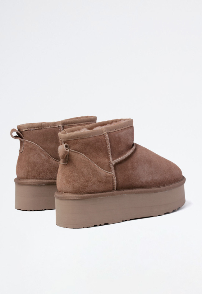 Botín australiano plataforma de mujer taupe VAS wd500-2-sa
