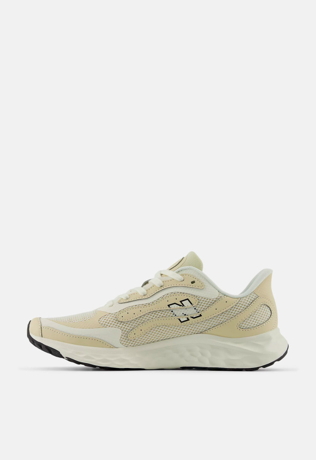 Deportivo de hombre blanco New Balance maristc4