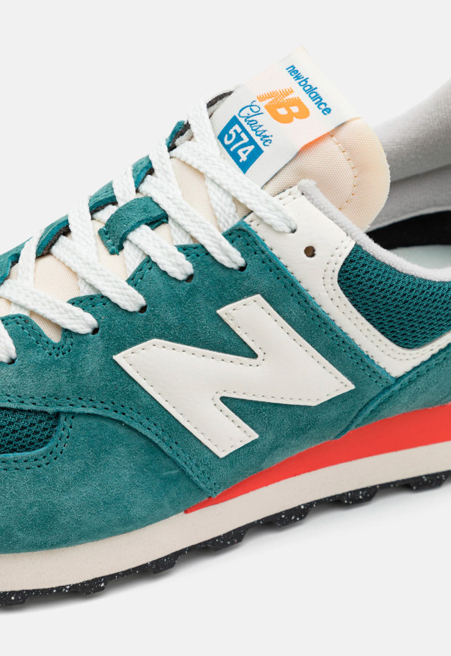 Deportivo de hombre verde New Balance u574vpg