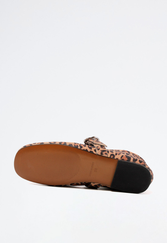 Zapato bailarina de mujer leopardo VAS 9680