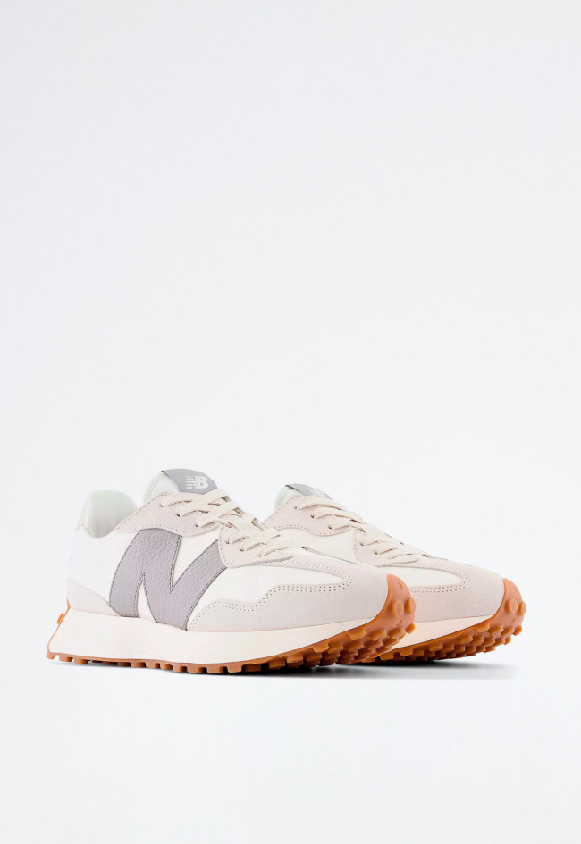Deportivo de hombre gris New Balance u327lt