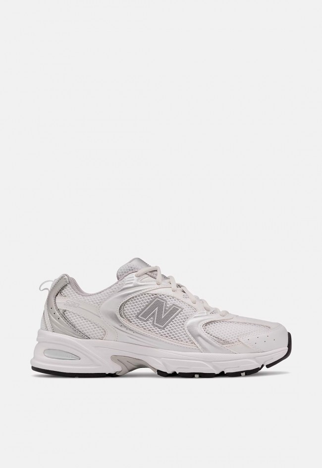 Zapatilla de mujer New Balance MR530 con tecnología ABZORB y diseño retro running | Comodidad y estilo diario