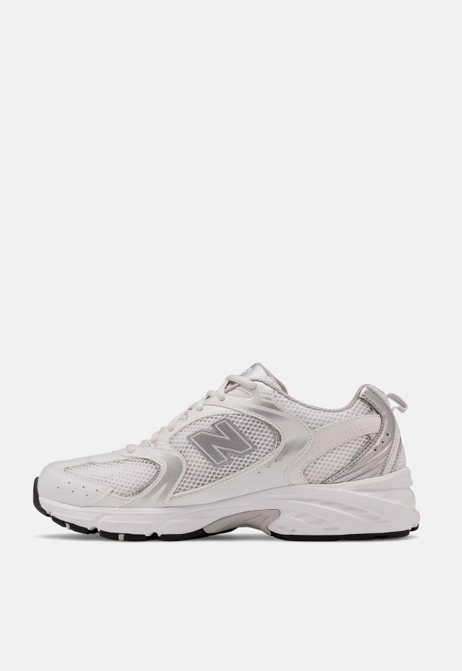Zapatilla de mujer New Balance MR530 con tecnología ABZORB y diseño retro running | Comodidad y estilo diario