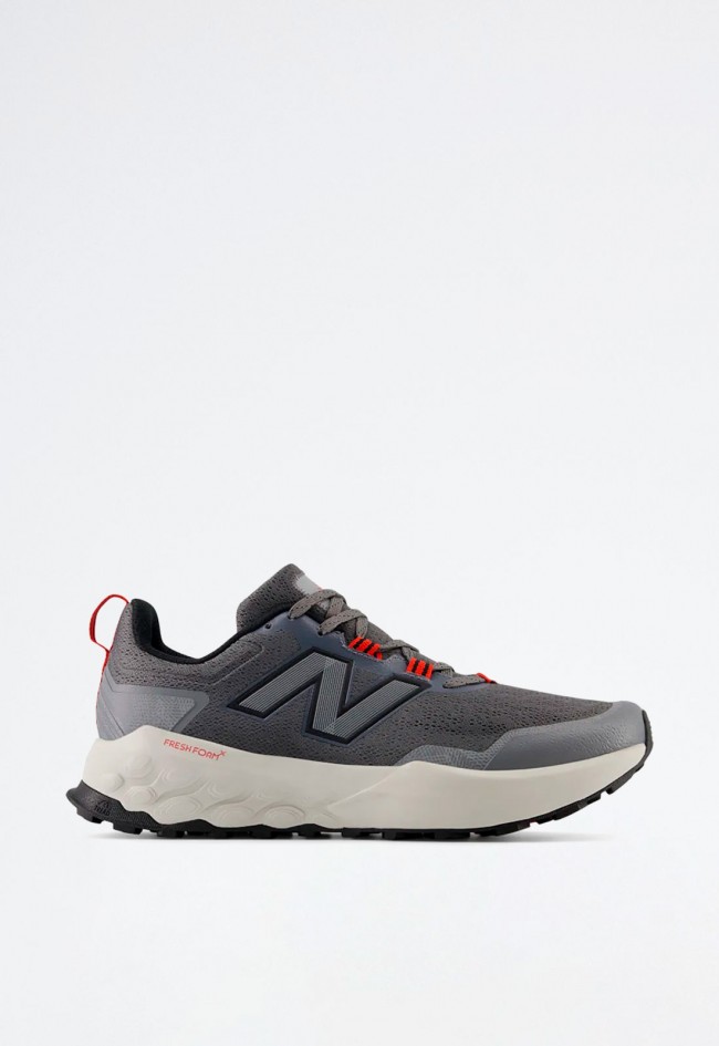 Deportivo de hombre gris New Balance mtgarog2