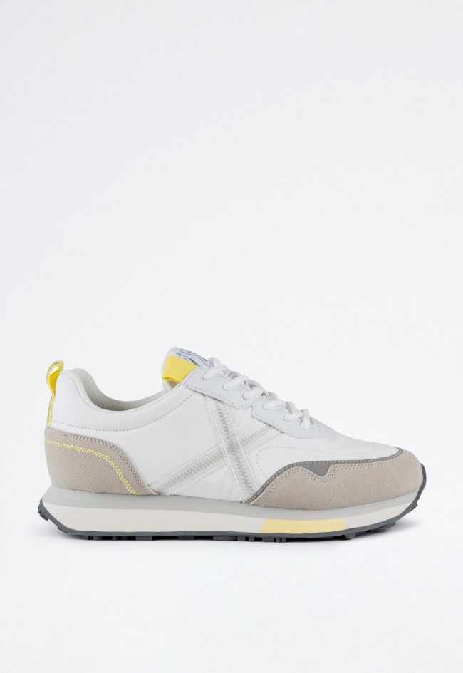 Deportivo de mujer blanco Munich next