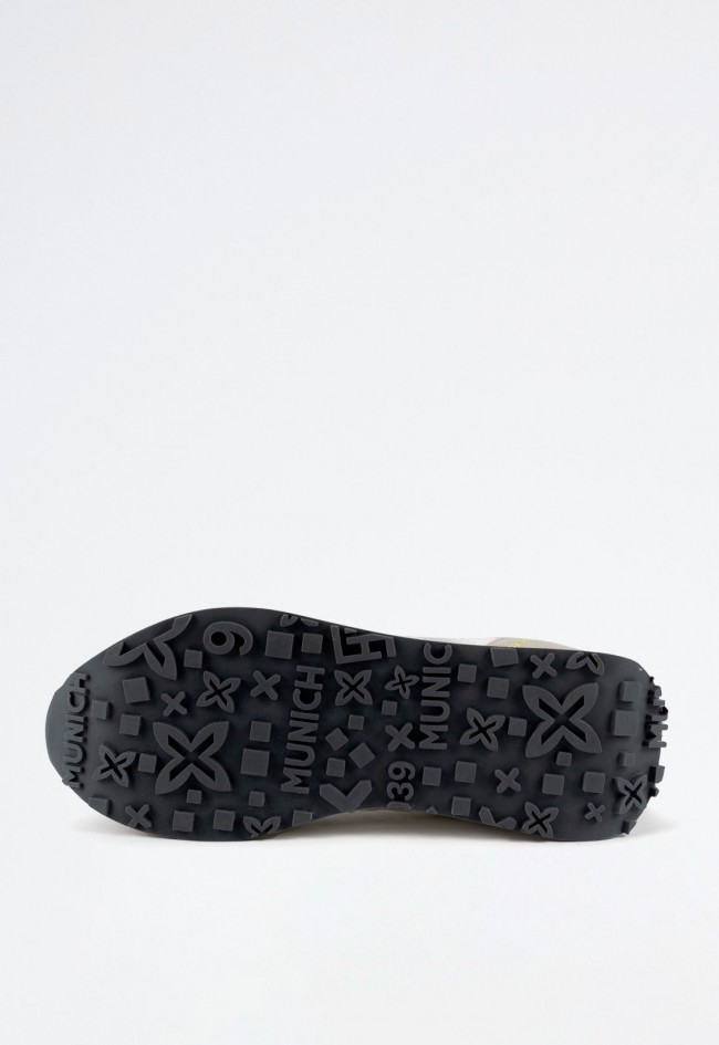 Deportivo de mujer blanco Munich next